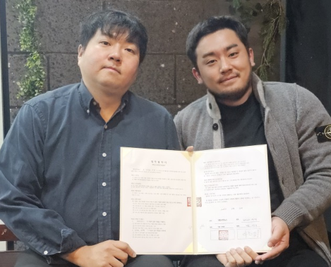 ▲사진=(왼쪽) 창작집단 위드유 대표 이준휘 (오른쪽) 대전시민뉴스 대표 김경찬