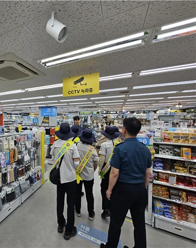 대전 무인점포 소액절도 대응 강화… 중부경찰서·시니어안전지킴이 합동 점검